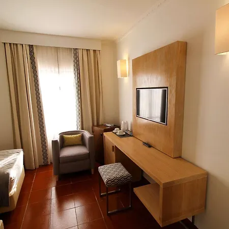 Western Dom Bernardo 3* Faro