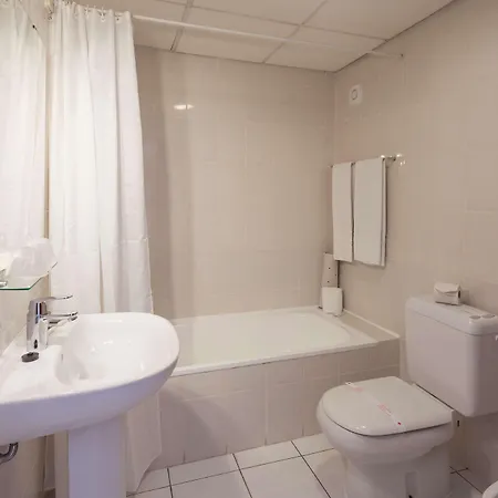 Hotell Western Dom Bernardo