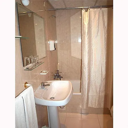 Western Dom Bernardo Hotell
