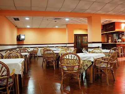 贝斯特韦斯特贝纳多教堂酒店