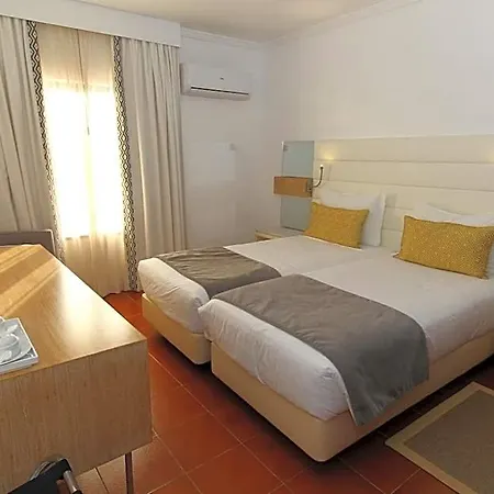 Western Dom Bernardo Otel