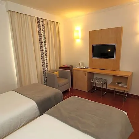 Western Dom Bernardo 3* Faro