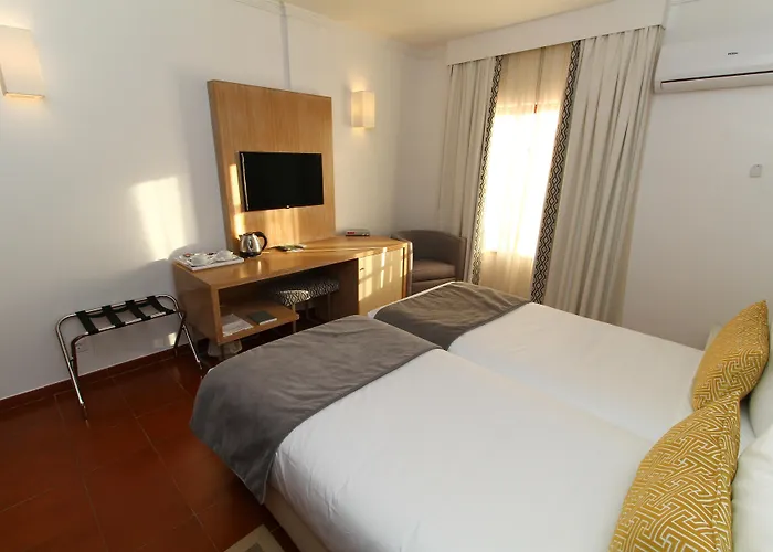 מלון Western Dom Bernardo