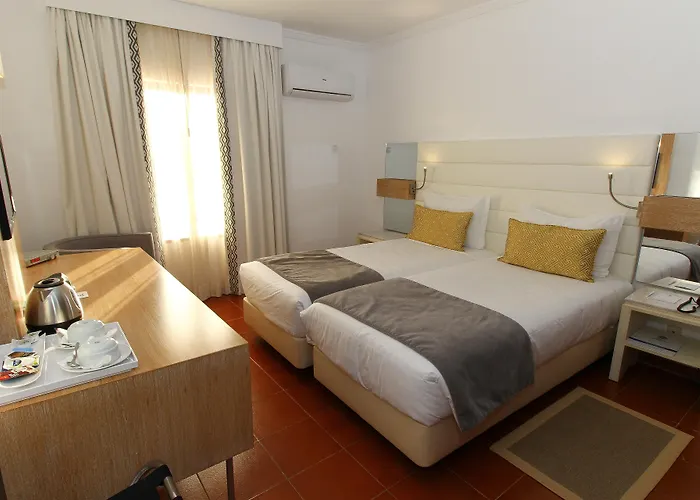 Hotell Western Dom Bernardo