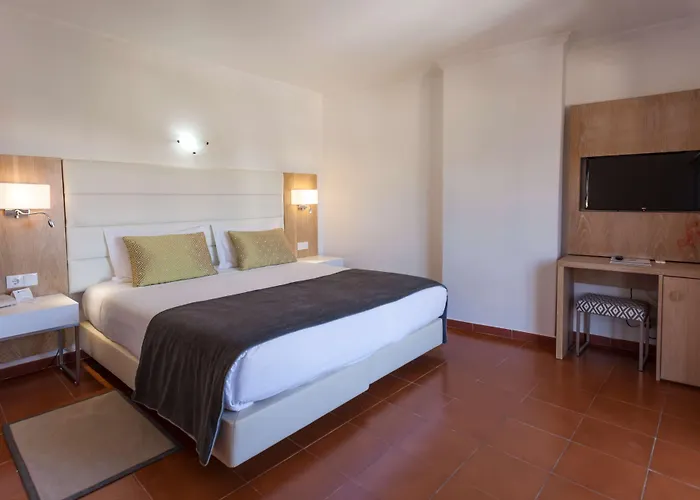 Hotell Western Dom Bernardo Faro