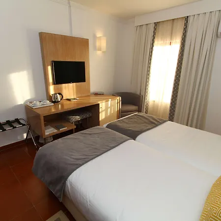 Western Dom Bernardo Hotel
