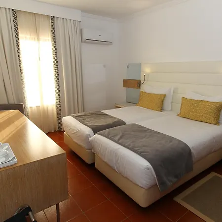 Hotel Western Dom Bernardo