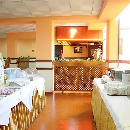 Western Dom Bernardo Hotel 3*